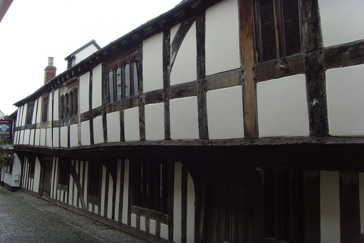 Ledbury_Heritage_Centre_-_granital_1