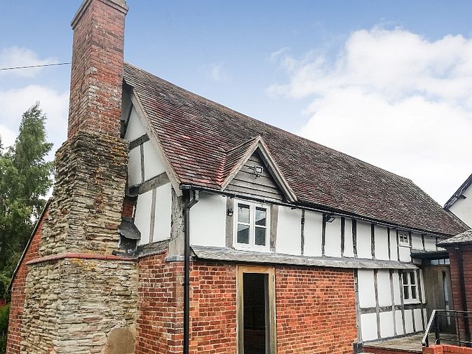 csm_Clifton-Upon-Teme_Village_Hall__Hope_Lane__Clifton-Upon-Teme__Worcester_-_After__Keim_Soldalit_Grob___Keim_Soldalit_White___1__a11c22ab0f